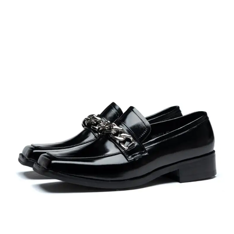 

Fashion Chain Buckle Patent Leather Casual Shoes Men Loafers Square Toe Slip On Luxury Shoes Mens Daily Leisre Party Dress Shoes