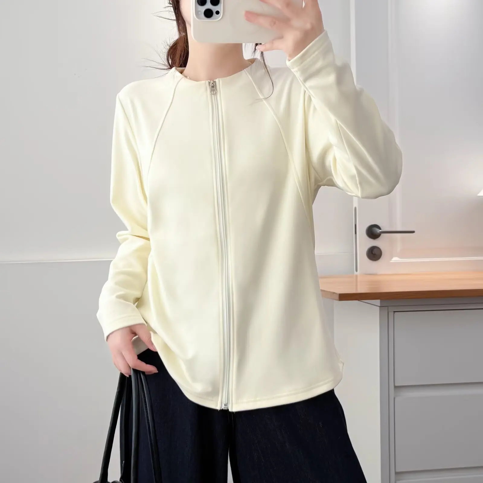 

XXXXL модная женская футболка больших размеров, новая осенне-зимняя повседневная однотонная бархатная кардиган с длинными рукавами и подогревом 2582