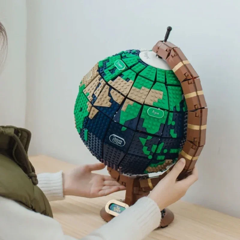 Cretive 2585 個地球儀ビルディングブロックモデルアイデア世界地図高難易度組み立てレンガ教育玩具子供大人のため