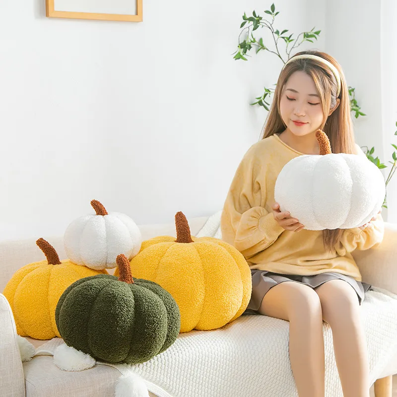 Juguetes de peluche de calabaza suave de tamaño pequeño para niños, planta de peluche encantadora, decoración de dormitorio, muñecas de decoración de Halloween, almohada relajante para niños, 20cm