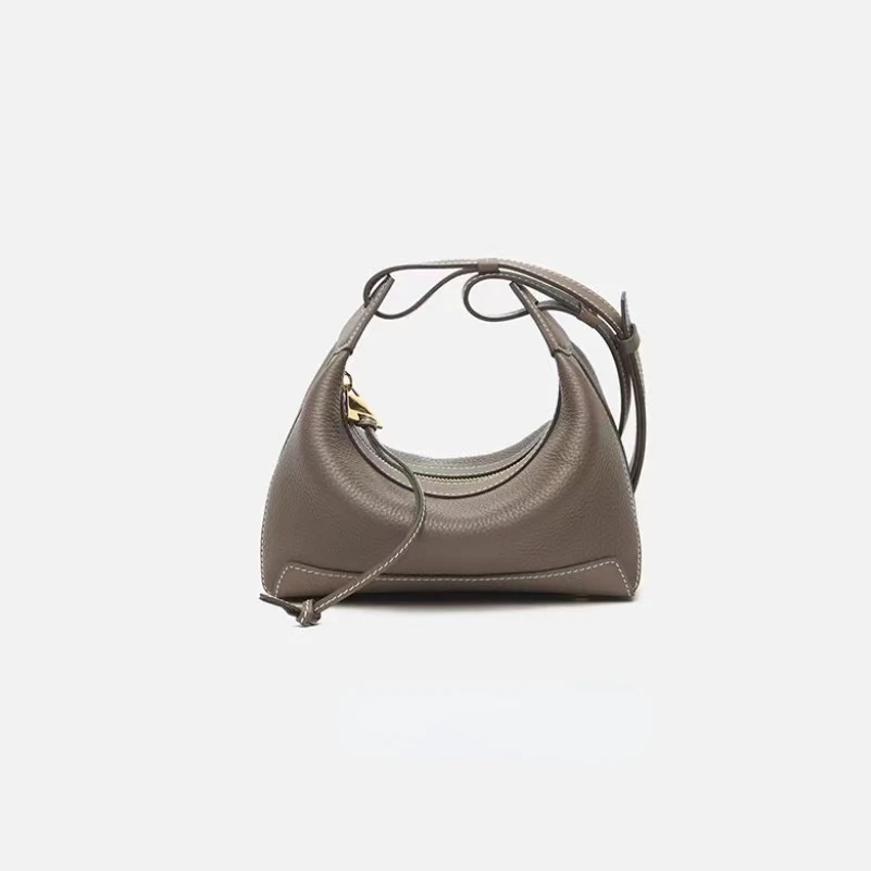 Luxury Design Handbags Women Split Leather Shoulder Bags Versatile Rivet Solid Crossbody Hobos for Female izd001