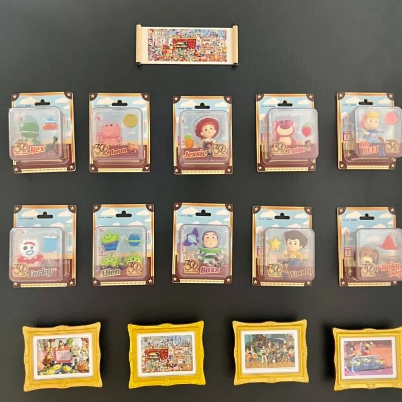 حقيقية قصة لعبة لا نهاية لها سلسلة 30th صندوق أعمى معلق بطاقة الطنانة صندوق غامض Lightyear وودي نموذج جيسي هدية لعبة #2