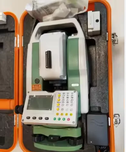 

Тахеометр FOIF RTS-102R10+ с дальностью 1000 м, безрефлекторный, с 32-битным микропроцессором, опционально с USB и Bluetooth, геодезический прибор