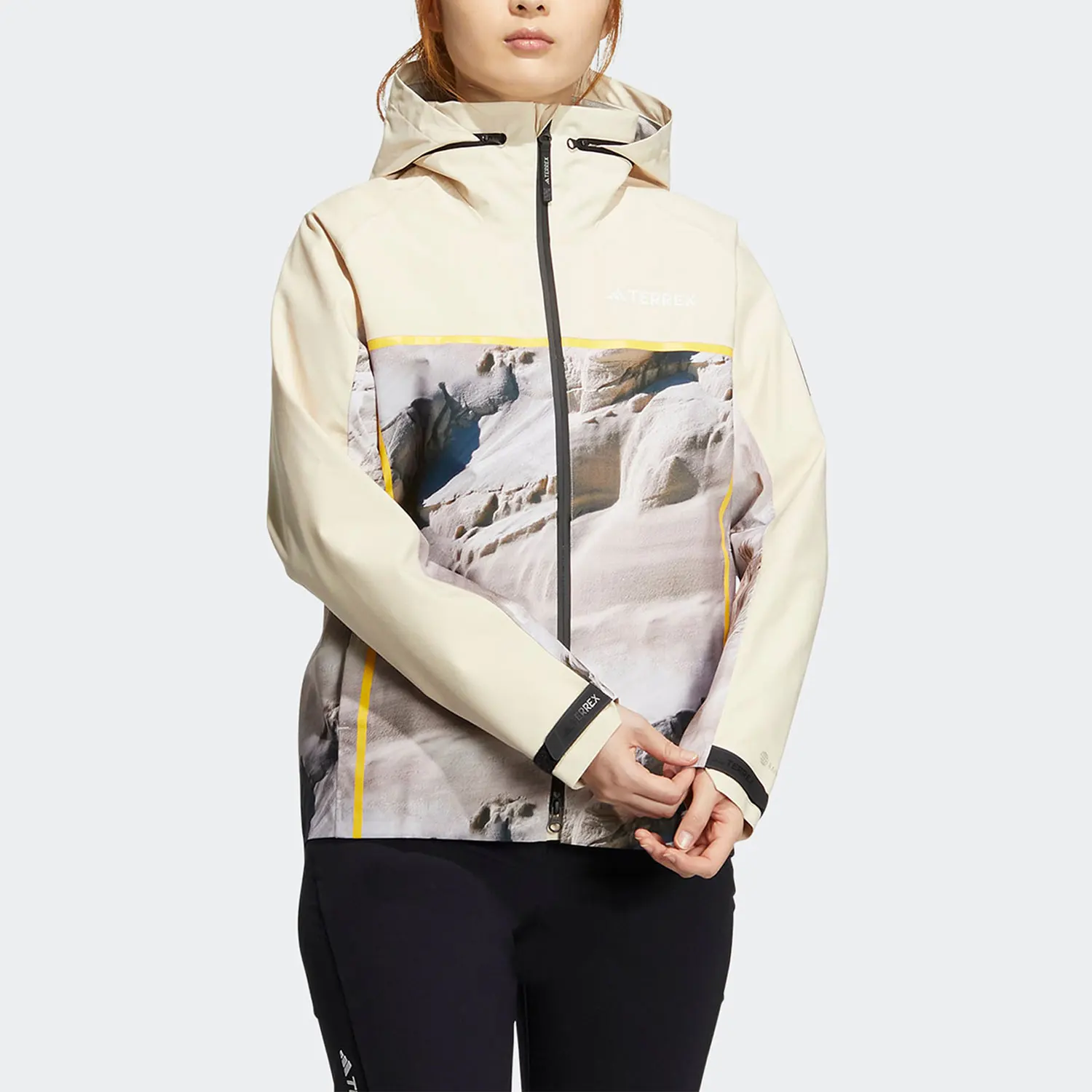 

Adidas Original National Geographic Women's Outdoor Jacket IC1992