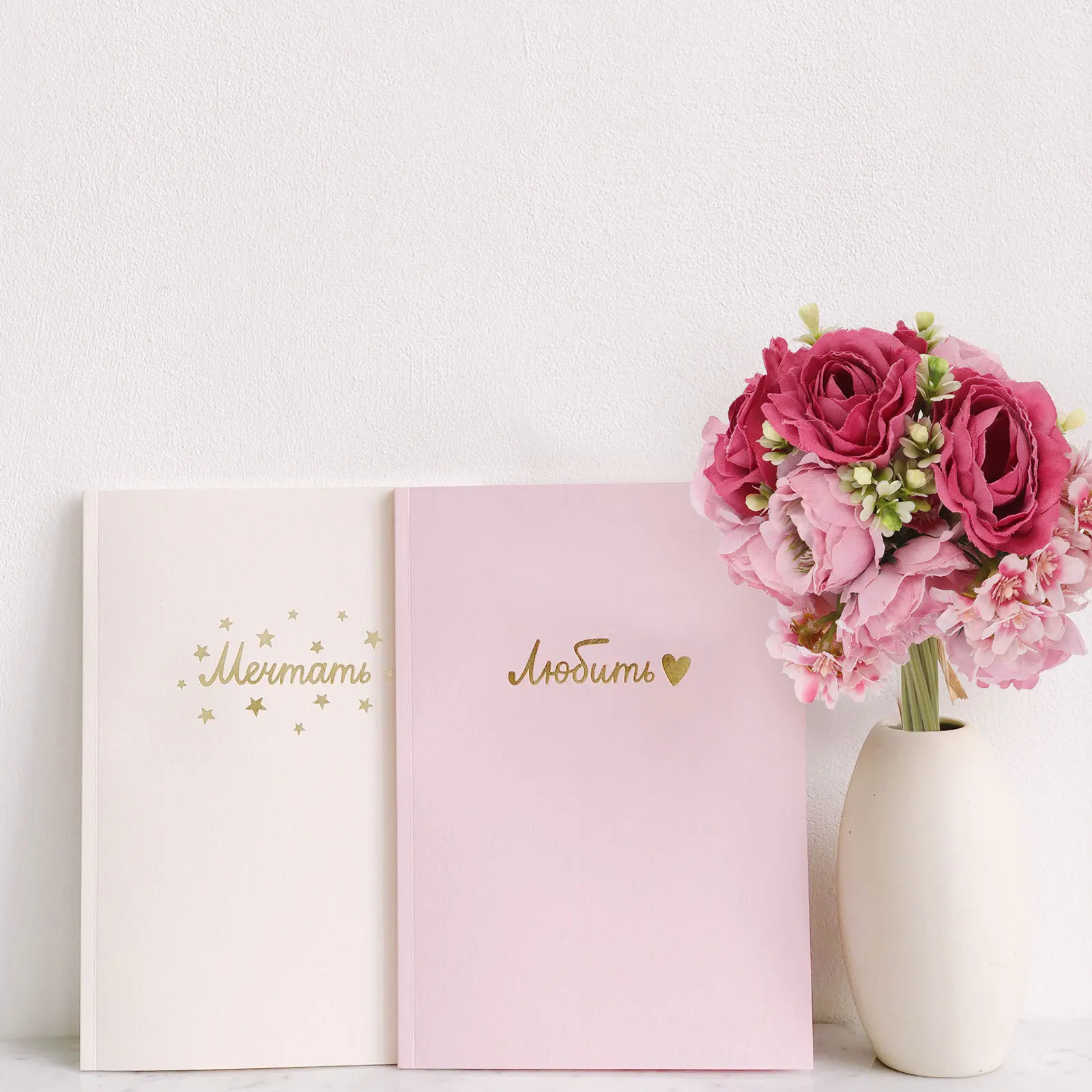 

1Pcs Simulation Bridal Bouquet Artificial Flower Romantic Wedding Bouquet Photography Props Home Decoration Photography Props