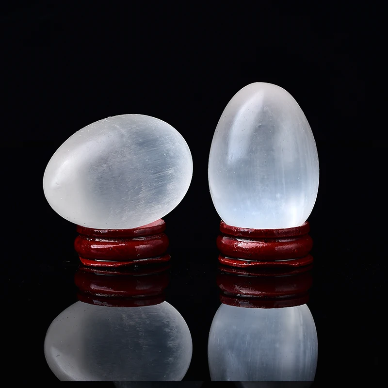 1PC Natural White Selenite Plaster Egg Shape Mineral Specimen Gem Ornaments Stone Healing Health Care Massag Gifts Free Bracket