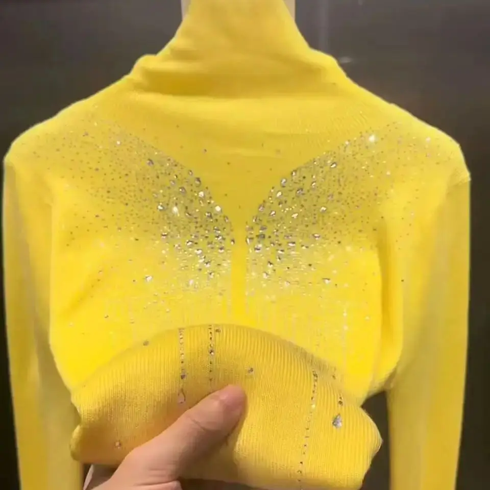 Luxury Diamonds Hot Drilling Turtleneck Yellow Sweater for Women Autumn/Winter Sweaters Knitwear Pullovers Tops Femme Clothing