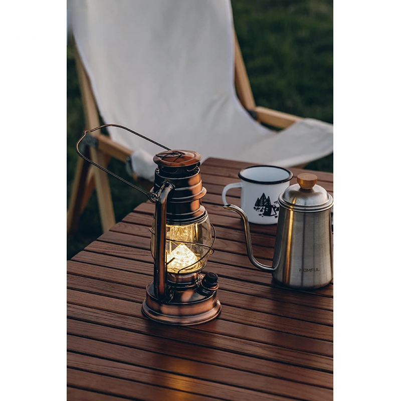 Camping Lantern Retro Vintage Portable Barn Lantern Outdoor Camping Led Campsite Lamp Lighting Tent Light