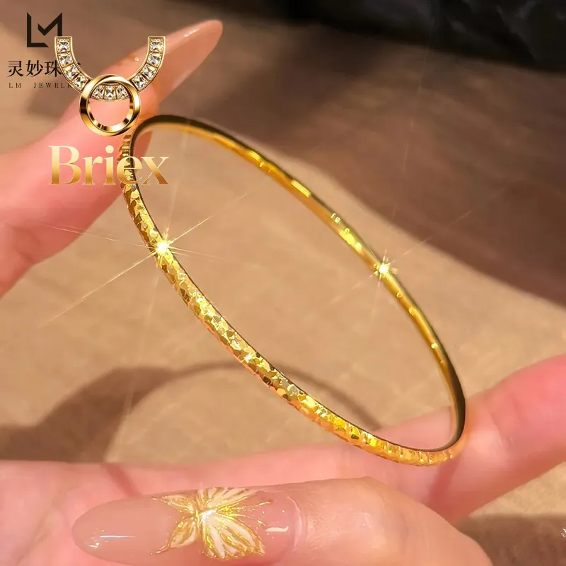 

Briex Jewelry Round Slim Shredded Gold Bangle Women's 24K Gold AU999 - Graceful shredded slim bangle, perfect highlight for smal