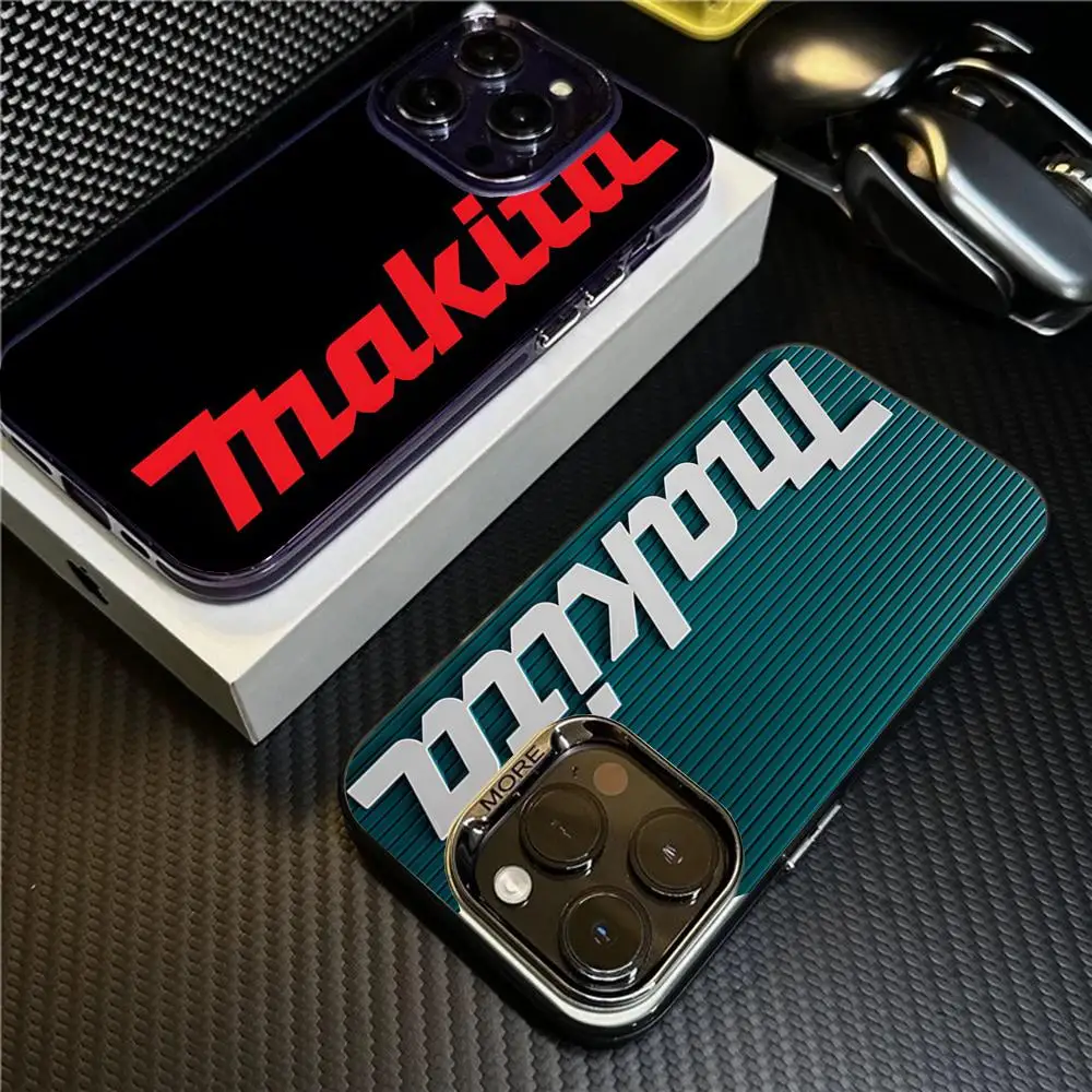 Стильный чехол Cool Tool M-Makita с логотипом для iPhone 17 Pro Max, 15, 16, 14 Plus, 12, 13, XS Max, 11 Pro – модный, красочный, серебристый