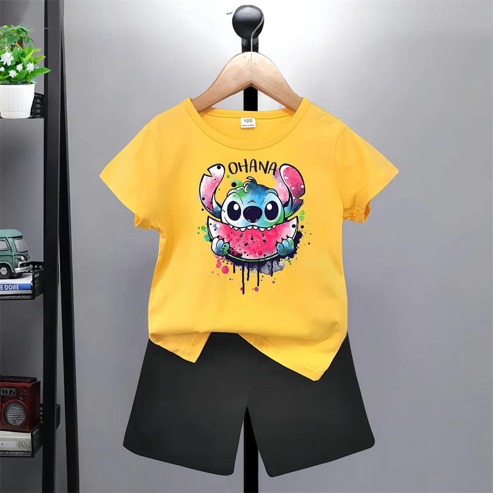 Summer 2024 Cute and Fun Disney Cartoon Boys Girls Printed T-shirt + Shorts Set Top Cotton Short Sleeve Shorts Gift