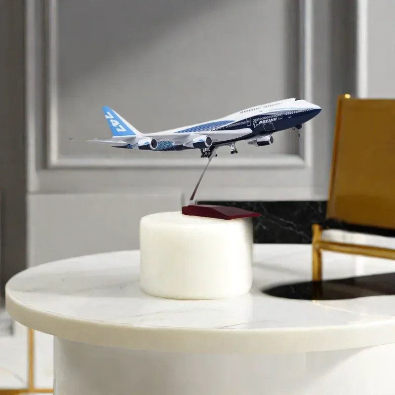 

Large Model Airplane Prototype b747 Plane Models 1:150 Scale 46cm Diecast Airplanes with LED Light for Collection or Gift