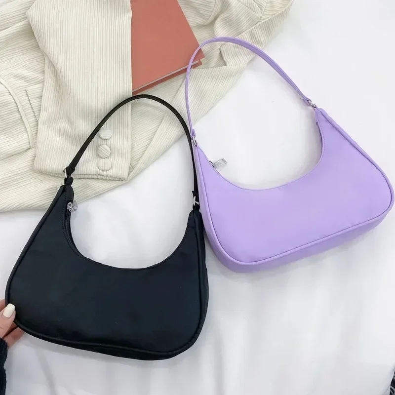 Fashion Trend Dumpling Bag Nylon Crossbody Bag for Women Lightweight Small Crossbody Armpit Bag Solid Color Single Shoulder Bags