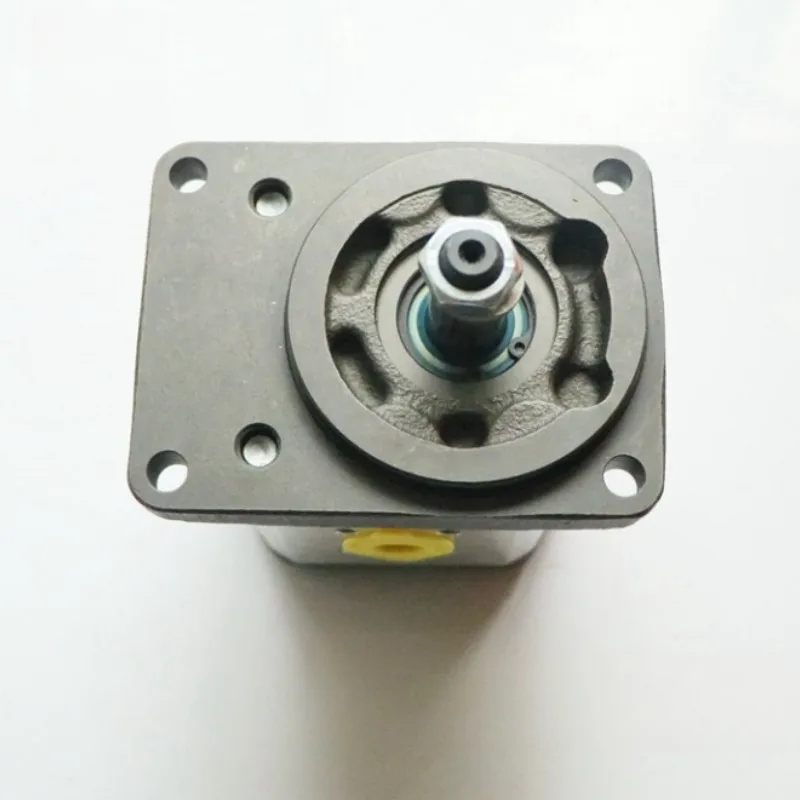 Pompa Hidrolik Seri AZPF Langsung dari Pabrik AZPF-11-008RFO30MB AZPF-11-008RFB20MB AZPF-11-008RCB20MB Pompa Gigi