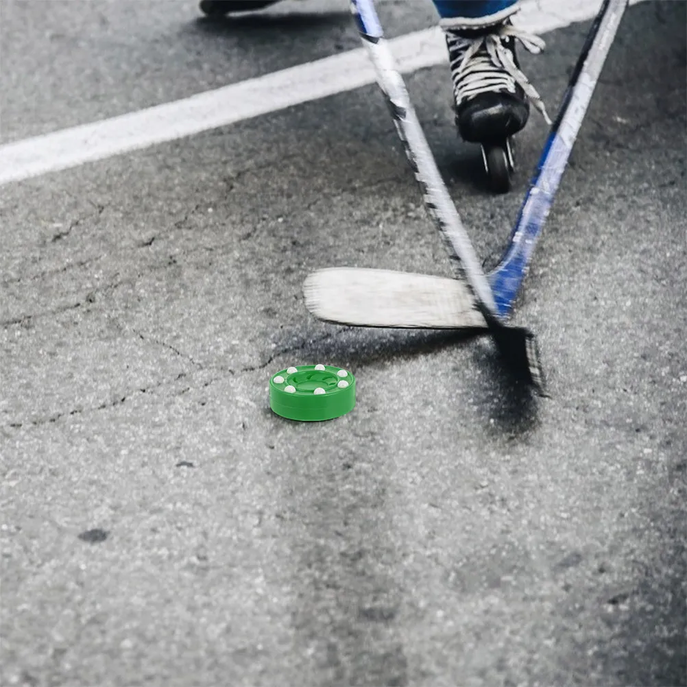 

2Pcs Roller Hockey Puck Heavy Duty PP Construction Stable Control Reusable Training Puck for Roller Skating Competitions Sports