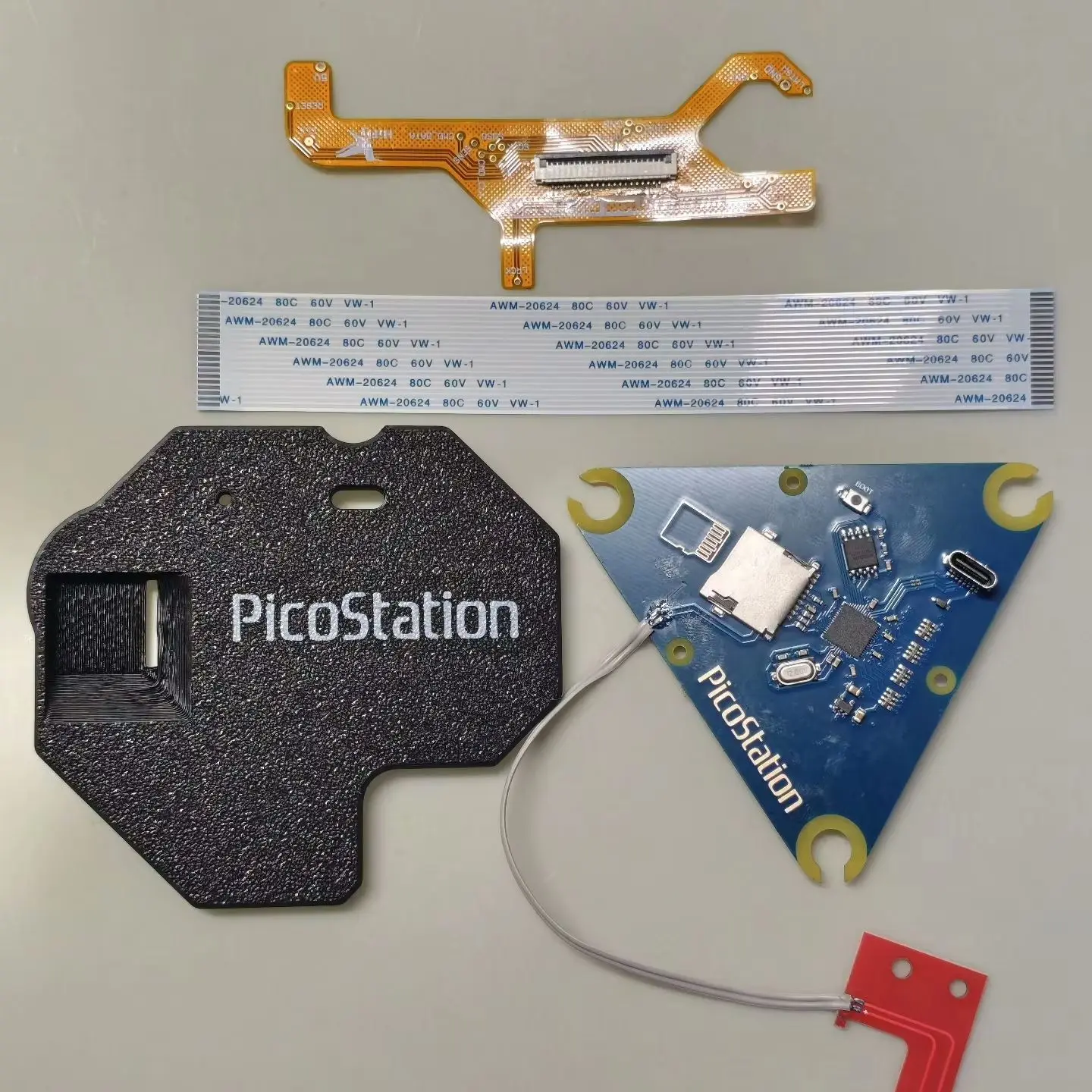 PU-18/8 PS 1 Zestaw Picostation ODE - Gra bez dysków, oprogramowanie RC4, łatwa aktualizacja, pełny zestaw bez karty TF — 2