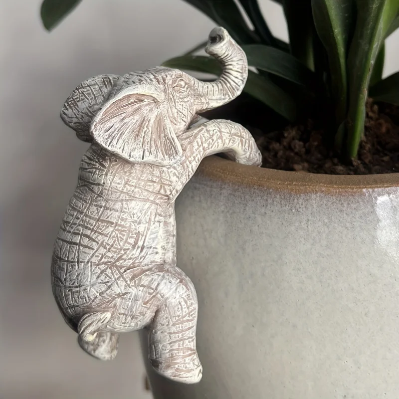 Elephant statue resin crafts, gardening flower pot pendants, elephant statue ornaments gift