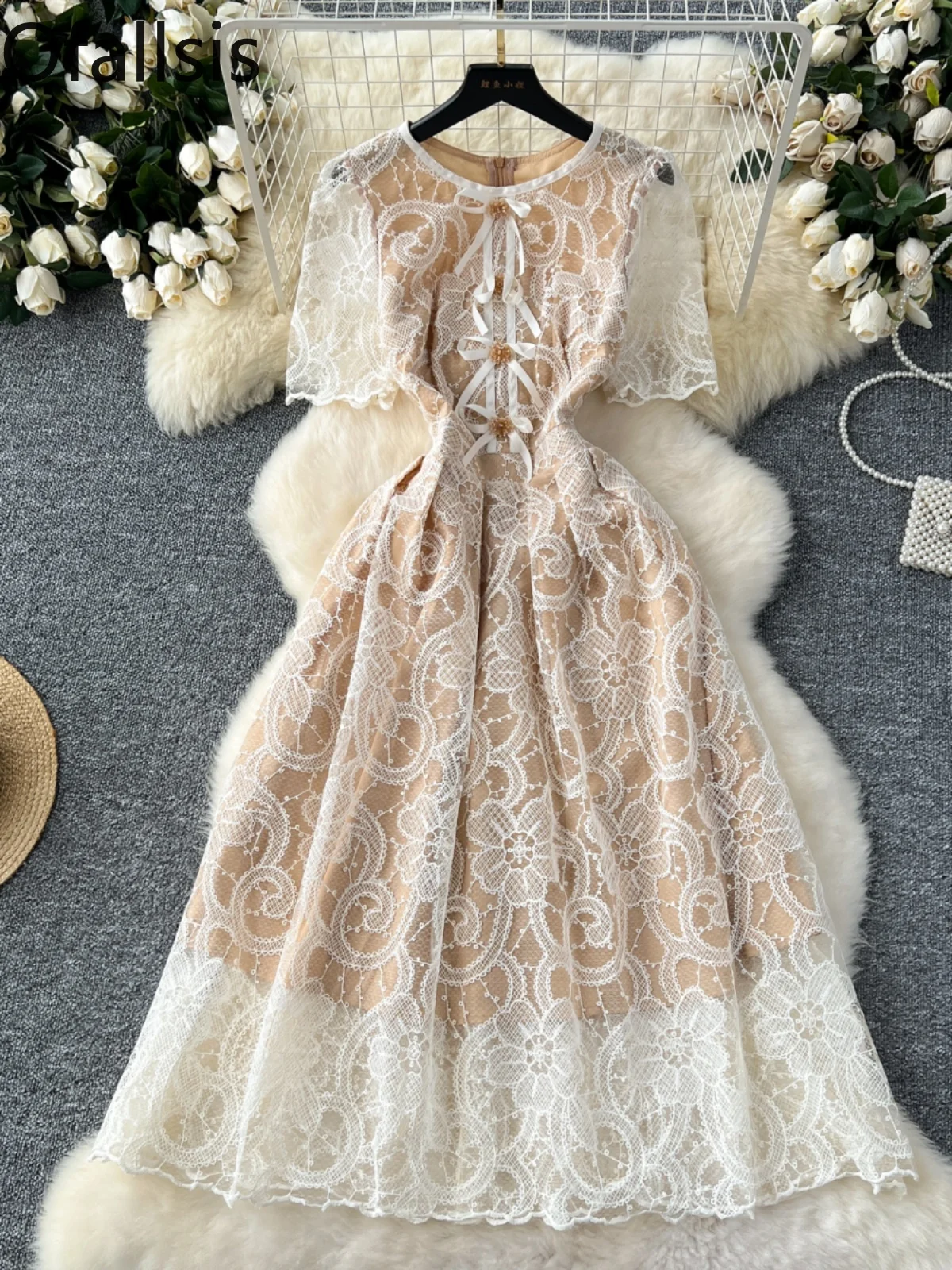 Ofallsis French High end Dress 2024 Women's New Embroidery Flower O neck Puff Sleeve Lace Waist Slimming Large Swing Dresses