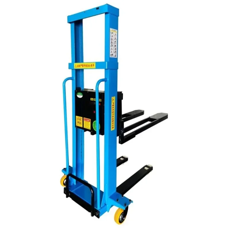 Portable remote control electric vehicle-mounted lifting manual hydraulic forklift