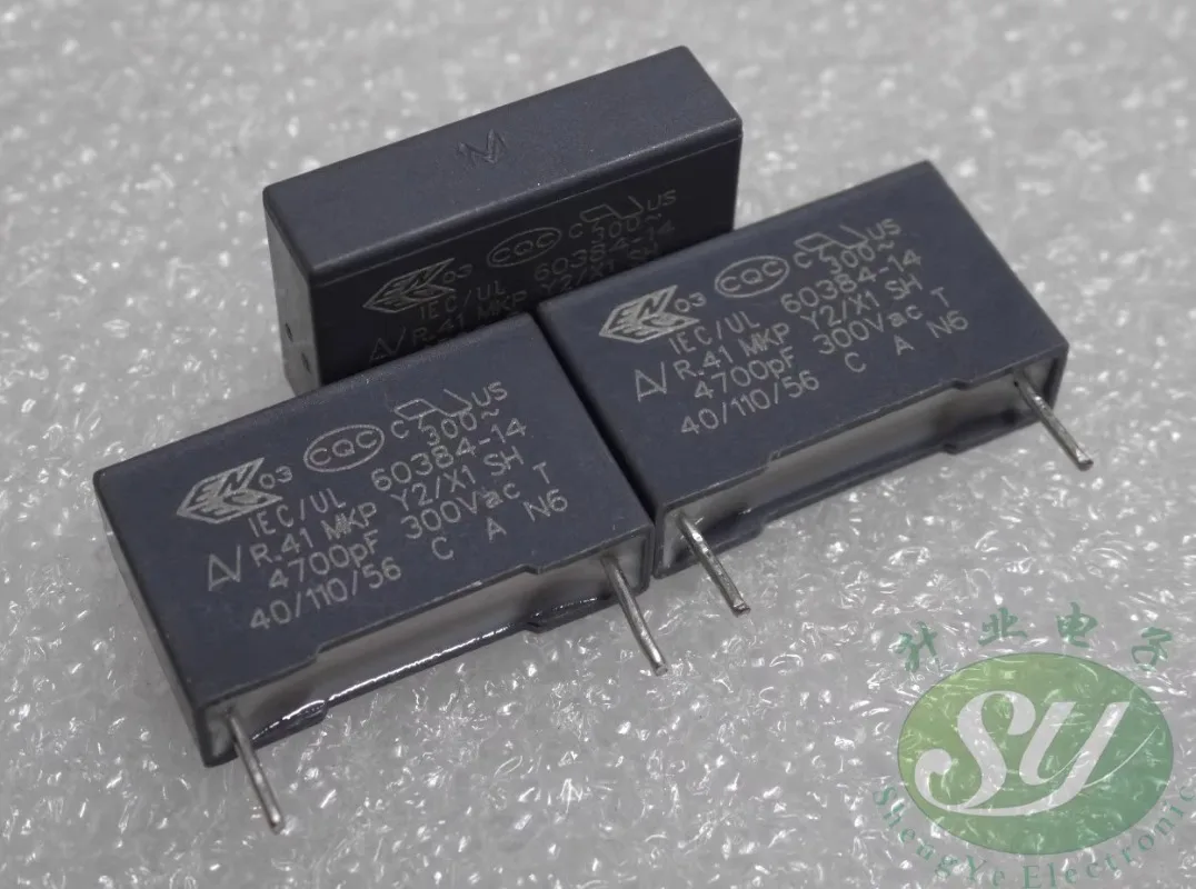 20PCS AV R41 0.0047uf/300VAC 4.7nf 4700pf 4n7 472 Y2 New film capacitor