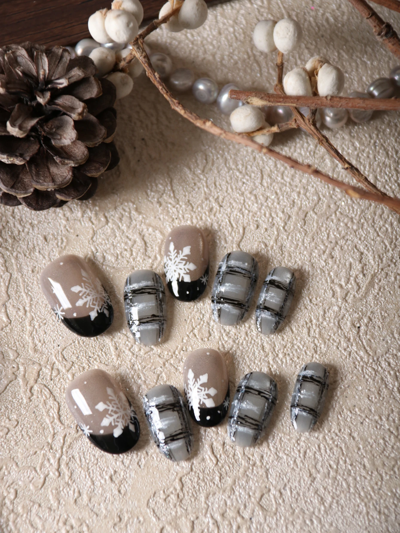 10 Stück Nägel zum Aufdrücken, kurz, blau, Schneeflocke, Acryl, zum Aufdrücken der Nägel, künstliche Nägel, inklusive 1 Blatt Klebelaschen und 1 Stück Mini-Feile