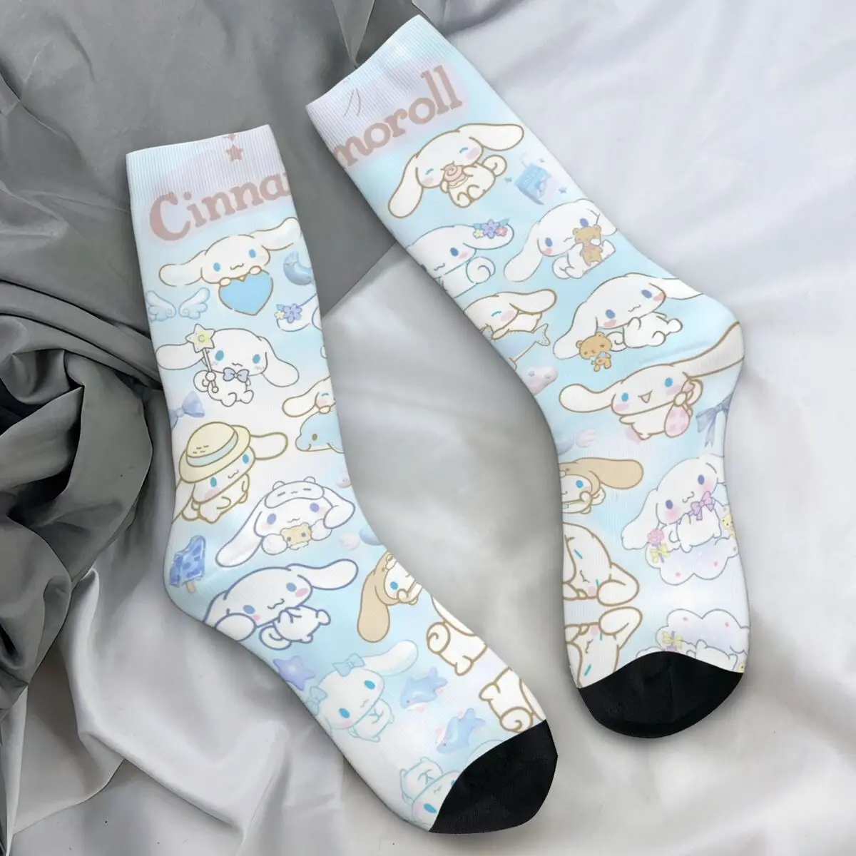 

Cinnamoroll Kawaii Cartoon Socks Winter Stockings Novelty Men Medium Soft Socks Graphic Running Non Skid Socks