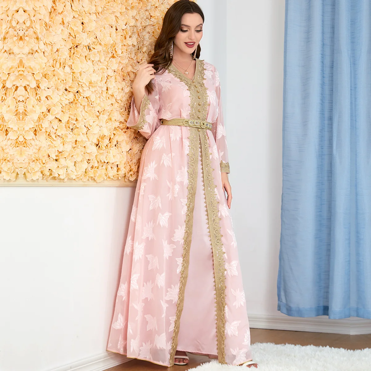 Abaya Abito da donna con scollo a V a maniche lunghe in due pezzi Abito transfrontaliero Medio Oriente Commercio estero Abaya da donna musulmana Caftano ricamato