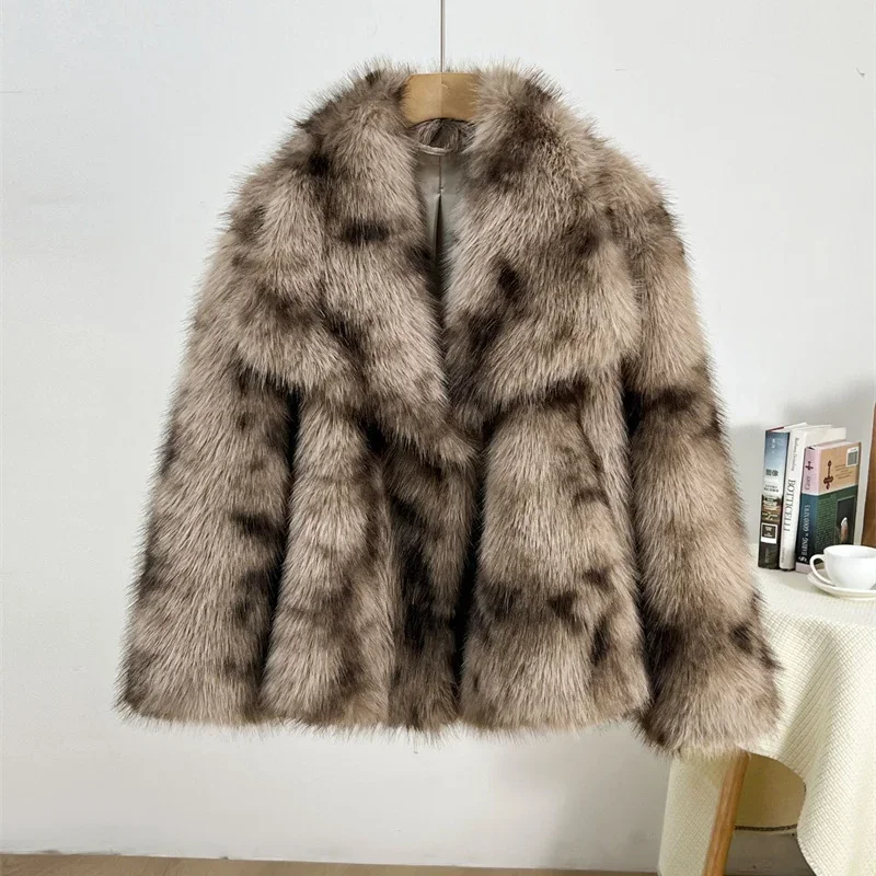 2025 Winter Fashion Faux Fur Coat Women Printed Fox Short Jacket Loose Streetwear Overcoat Collar Outerwear