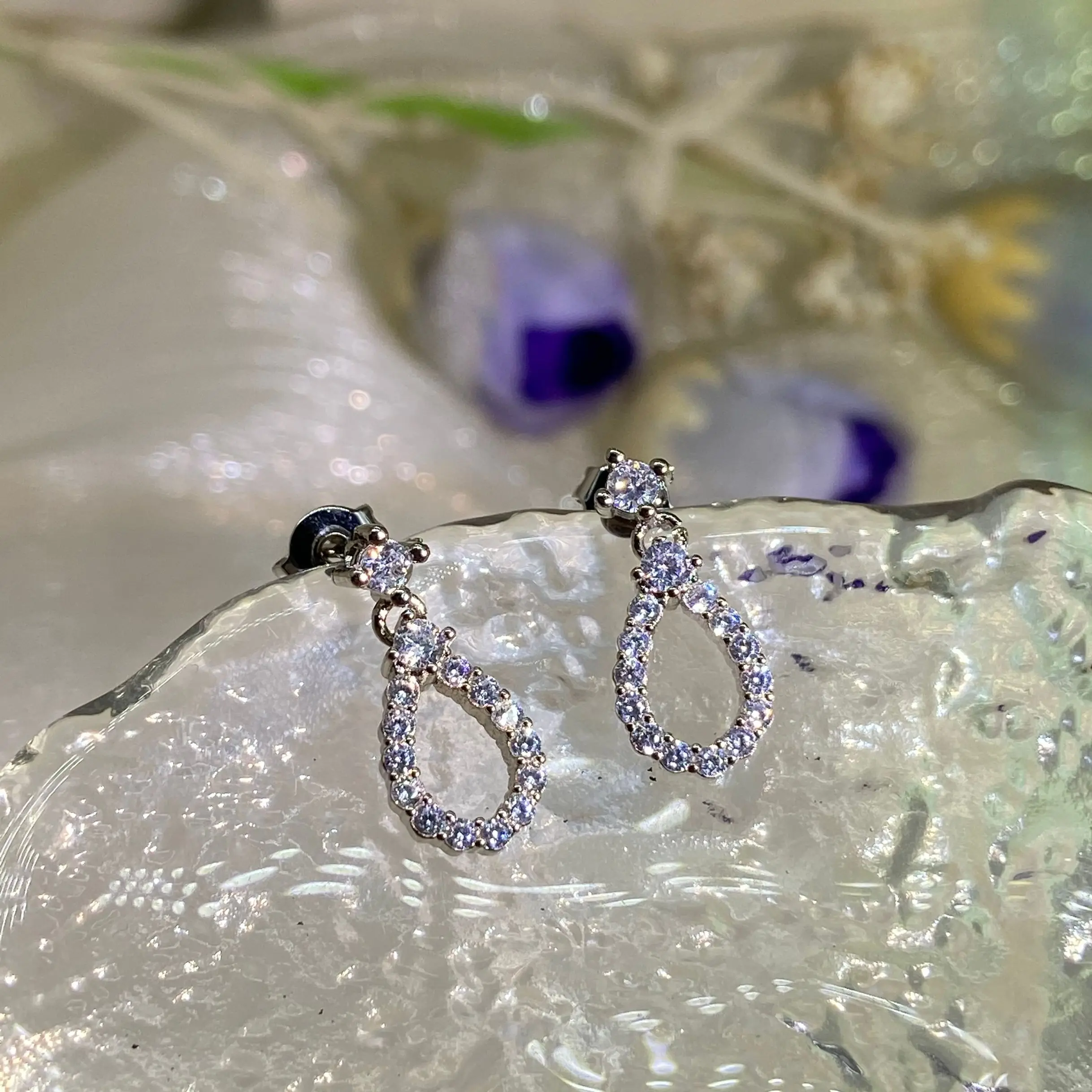 2022 nuovo classico orecchino cavo per donna diamanti lusso Super Shine squisiti Charms fata accessori per gioielli da festa di nozze