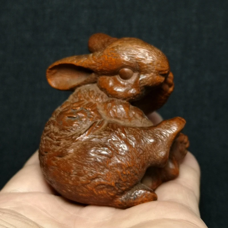 

1919 Antique art 2.5 Inch Chinese Boxwood Hand Carved Hare or Rabbit Figure Netsuke Collectable