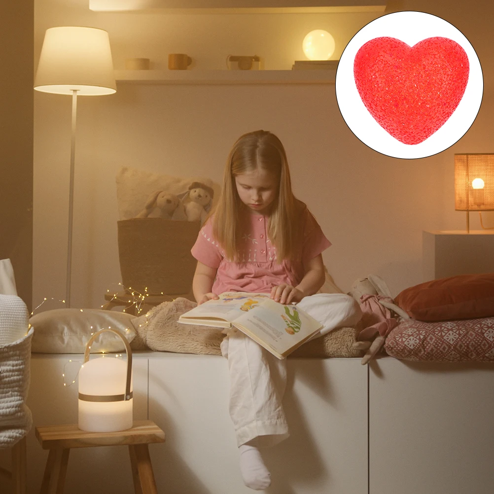 

2pcs Heart Shaped LED Night Lights Red Love Design Table Lamp Bedroom Living Room Garden Balcony Decor Valentine Warm