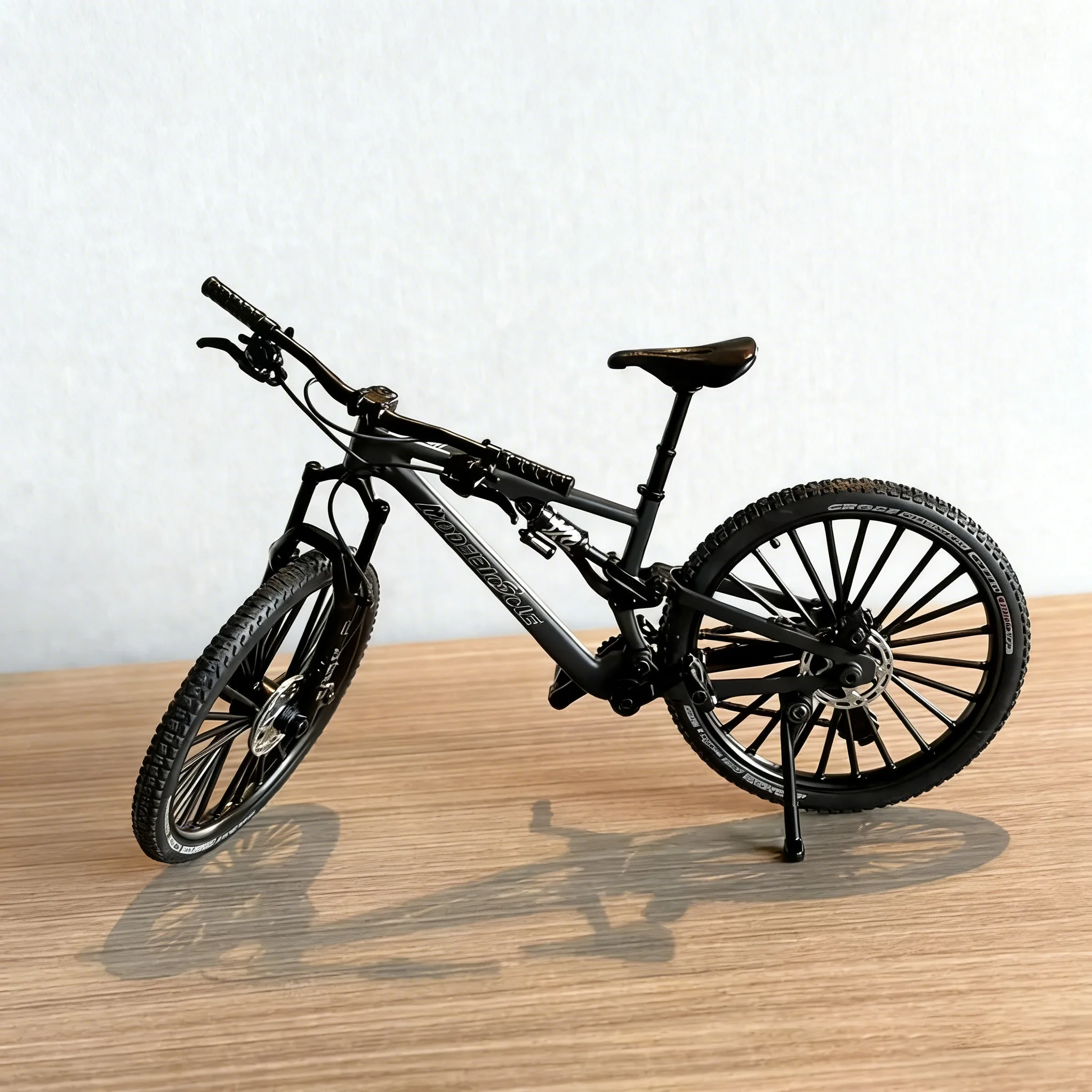 

Vintage Metal Mountain Bike Model Desktop Mini Alloy Classic Bicycle Toy Die-Cast Finger Model Home Decoration