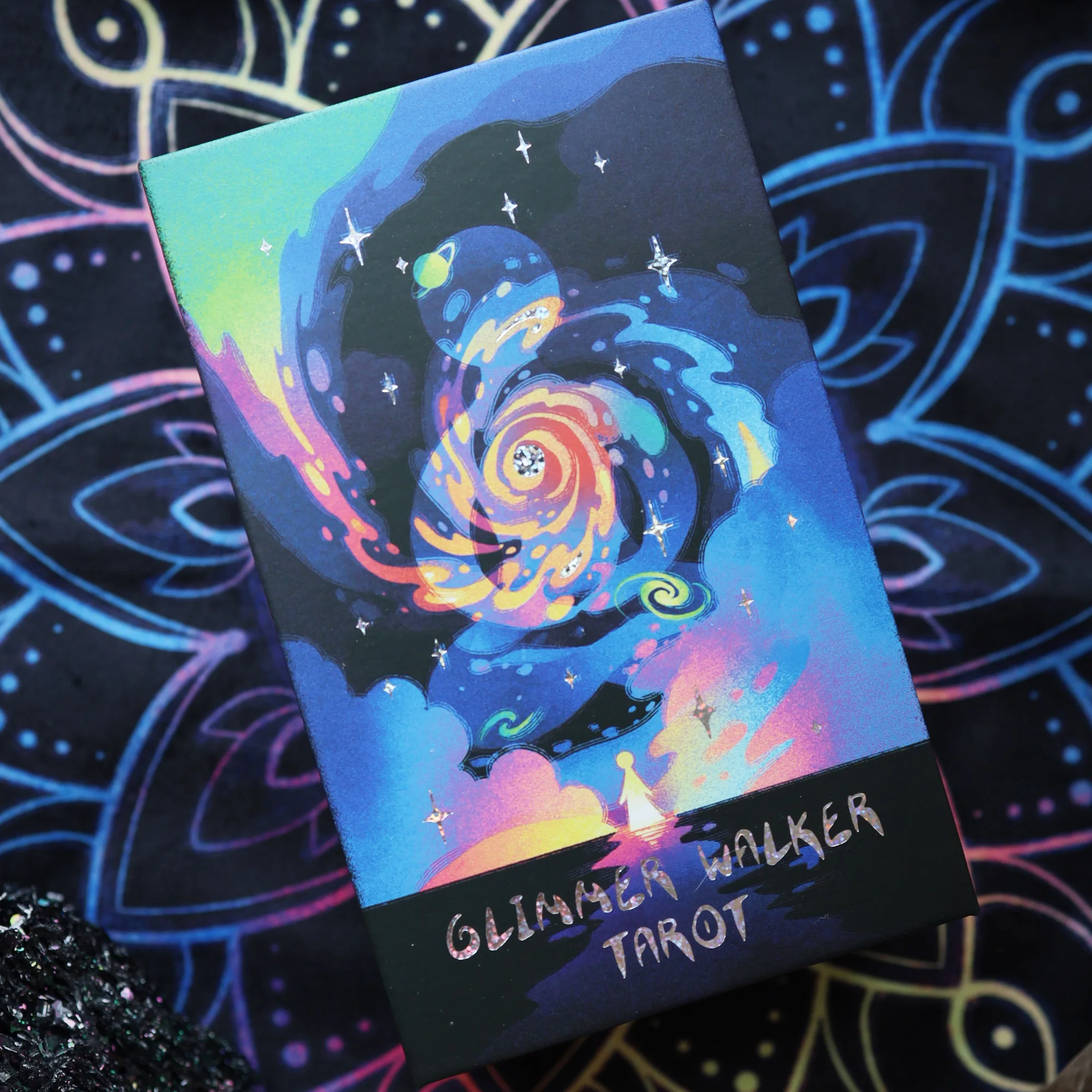 cartes-de-tarot-originales-glow-wanderer-design-unique-valeur-esthetique-elevee-jeu-de-cartes-general-waite-royale-jeu-de-societe-cartes-de-collection