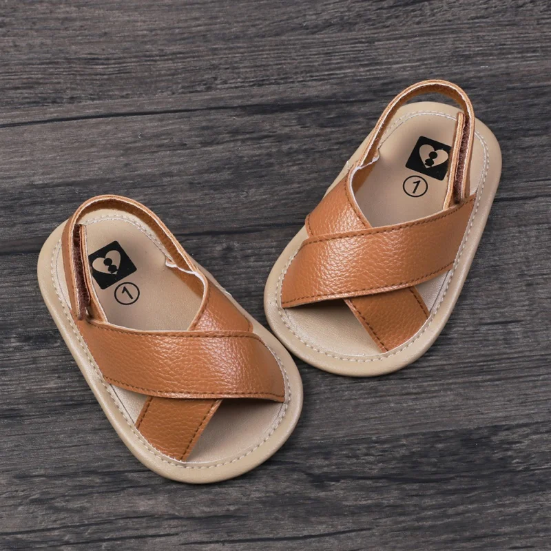 Zapatos de verano para bebés, sandalias clásicas con suela suave ahuecada, antideslizantes, informales, planas, de 0 a 18 meses