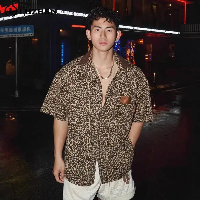 LUZHEN 2026 Summer Stylish Leopard Print Short Sleeve Shirt Men's Elegant Handsome Splicing Neck Design Loose Casual Tops JY7967
