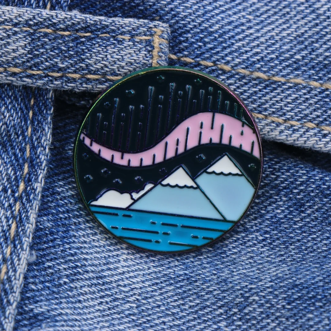 Iridescent Round Aurora Mountain Lake Enamel Lapel Pin, Starry Night Landscape Cartoon Metal Brooch Badge,OutdoorNaturePunkDecor
