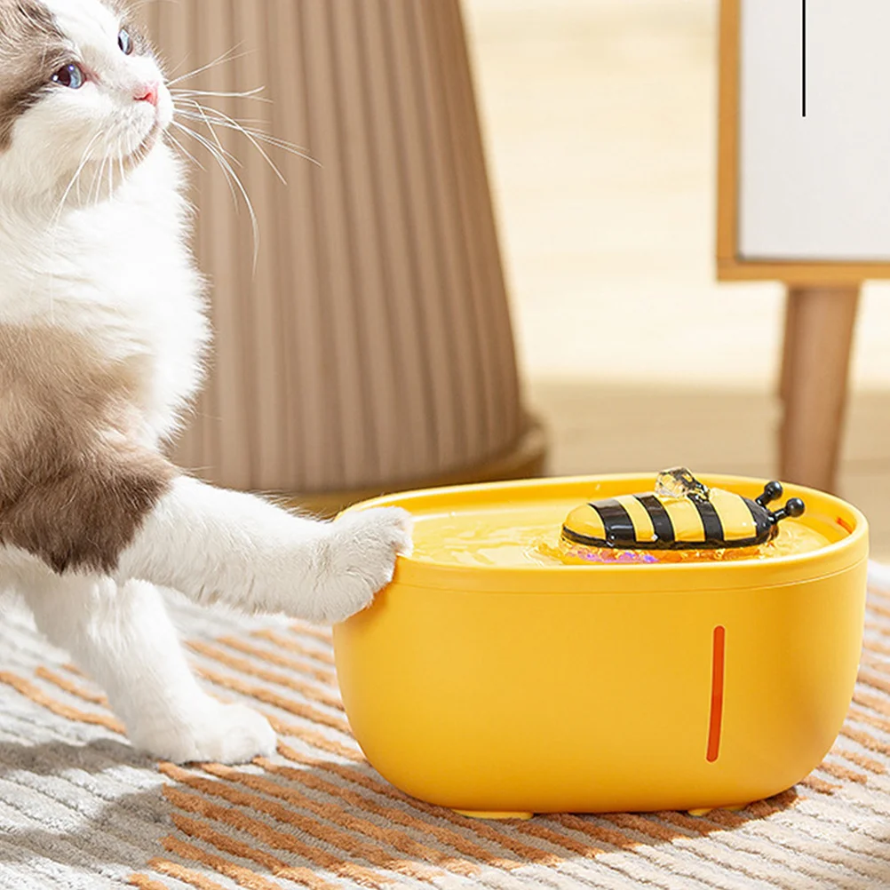 

Automatic Pet Water Dispenser for Cats and Dogs Premium Portable Water Feeder with Smooth Flow No Spill Design Ideal for Travel