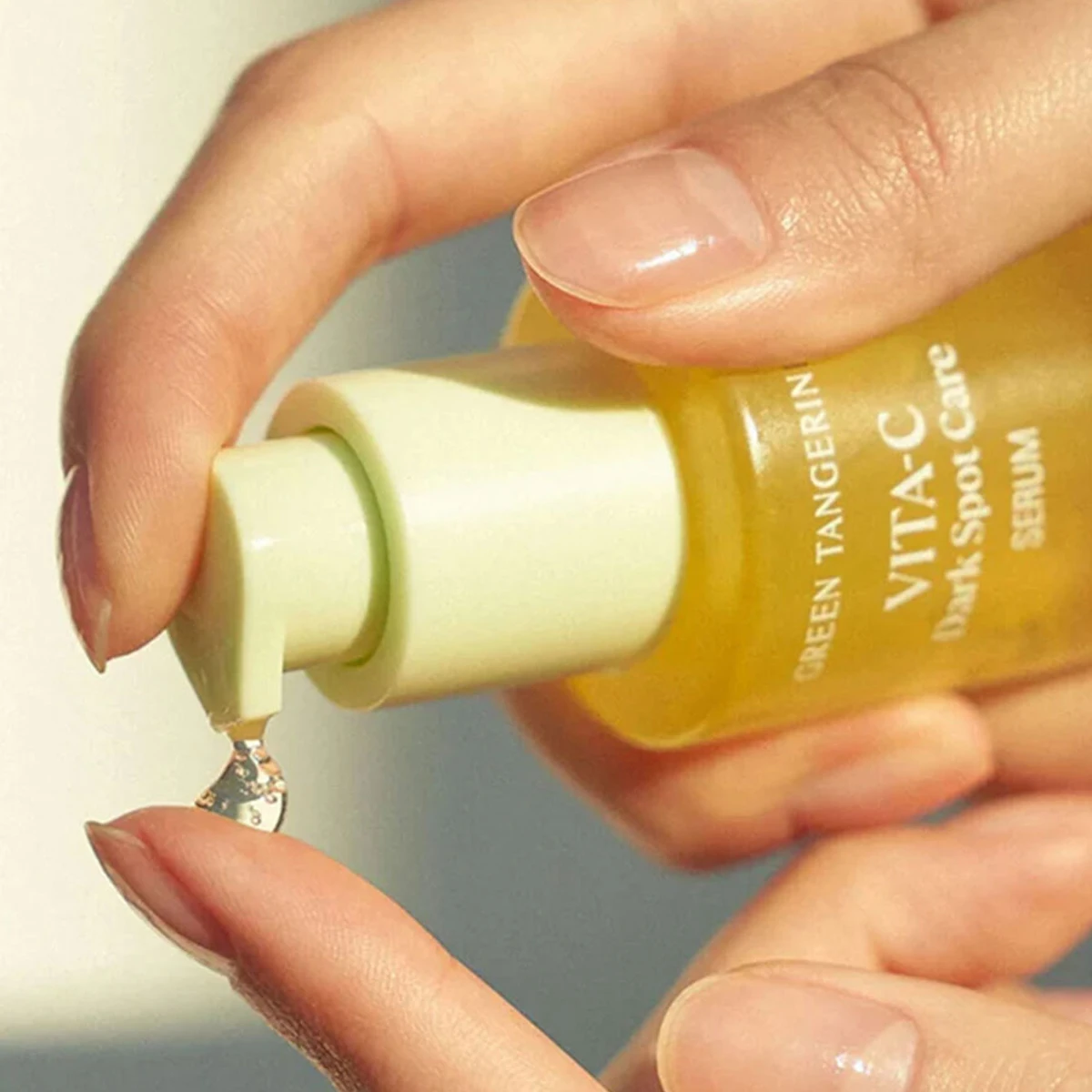 GOODAL Green Tangerine Vitamin C Serum,Lightweight Serum,Reducing Dullness,Antioxidant Protection,Korean Skincare,Korean Makeup
