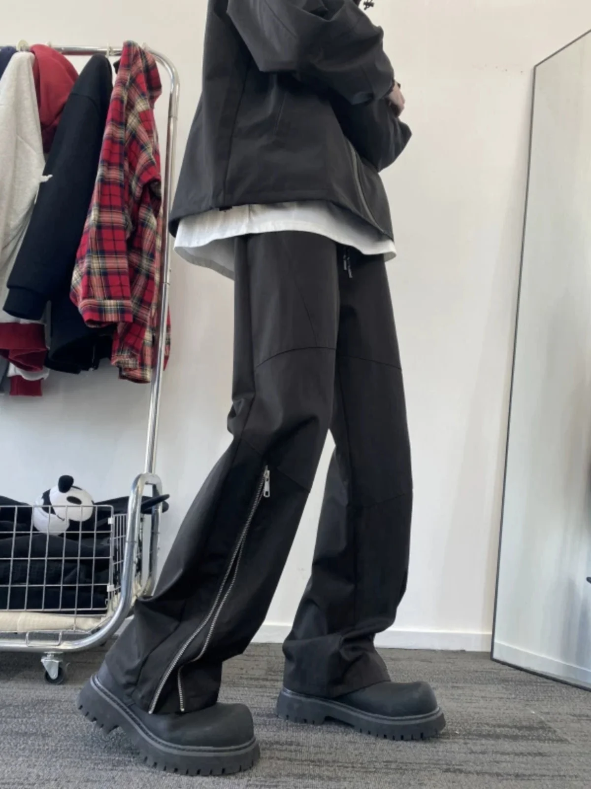 No image