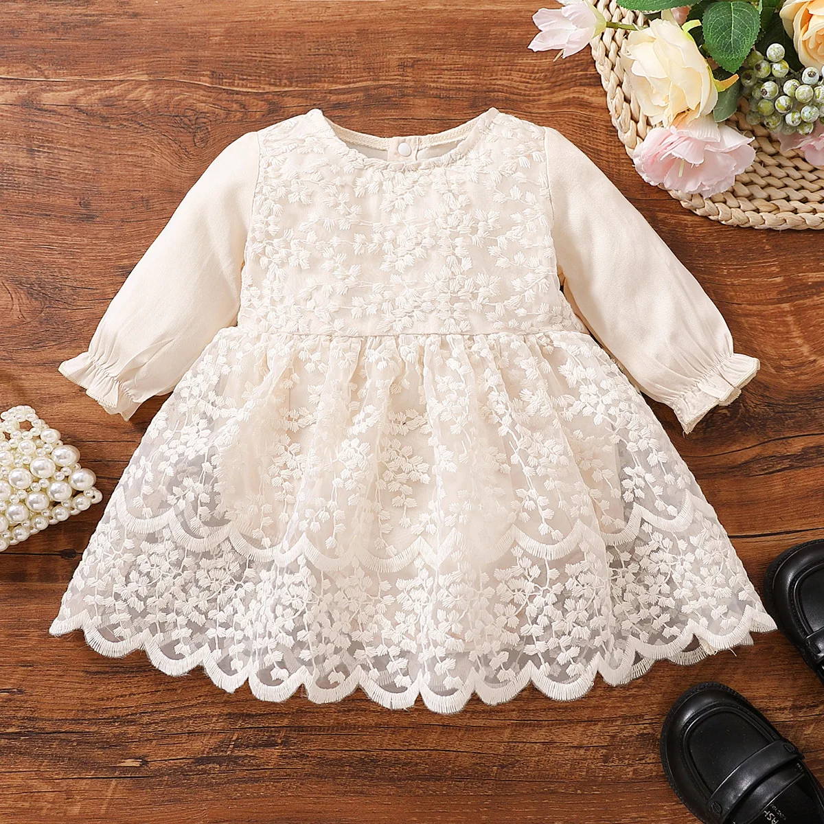 2024 Autumn Baby Clothes Cute Floral Embroidery Lace Jumpsuit Solid Color Long Sleeve Bodysuit Baby Girl Outfit