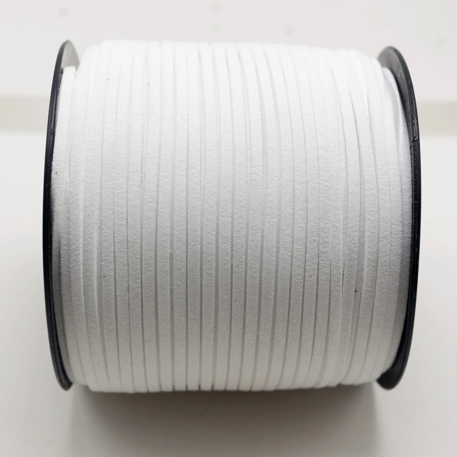 

100 Yards White Faux Suede Leather Cord 2.6mm - Flat Lace String for Necklace Bracelet DIY, Beaded Crafts, with Spool Roll