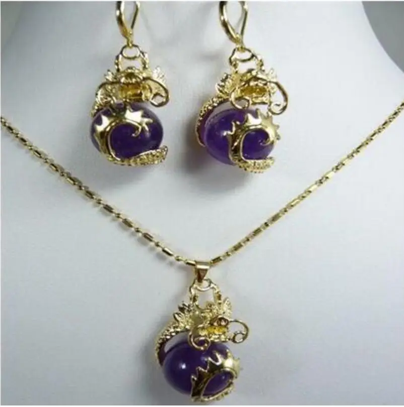 

The lady's fashion Necklace/ jade pendant Earrings jewelry set