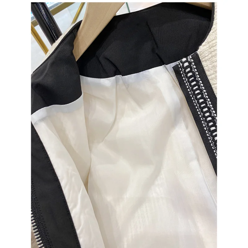 Clothes for women Zipper short cardigan jacket, women\'s woven fabric jacket, 2024 new French black and white color contrast