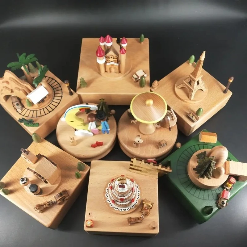 Solid wood rotating animation music box toy turntable music box