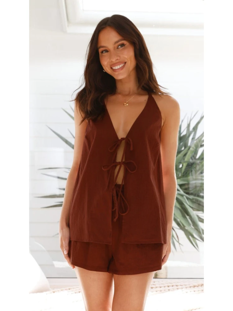 Set corti casual con lacci Top senza maniche con scollo all'americana da donna Pantaloncini larghi in vita elastica Abiti da vacanza da donna in cotone sexy con lacci