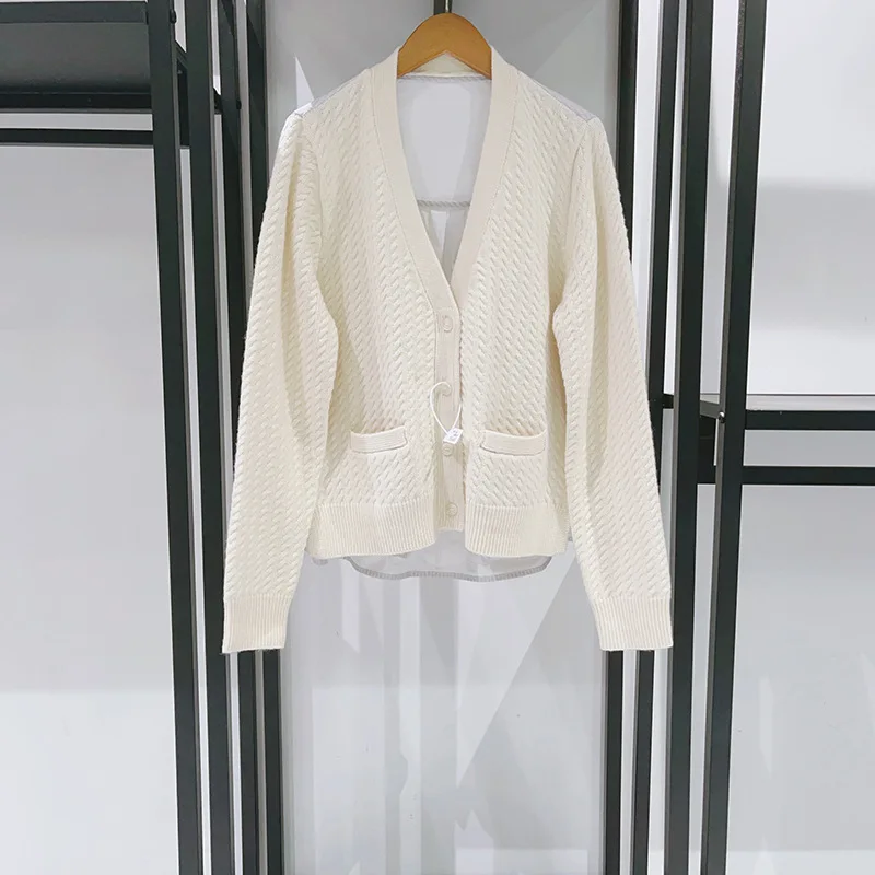 2025 Autumn Winter French Niche Knit Paneled Shirt V-Neck Short Cardigan with Embroidery Elk Bird