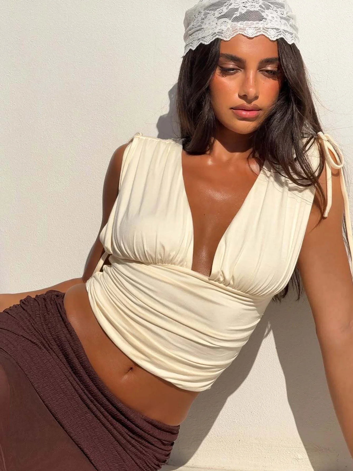 Hugcitar V Neck Solid Ruched Bandage Sexy Slim Crop Tank Top Tee Summer Women Fashion Clothing Party Vacation Wholesale Item