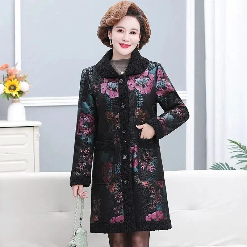 Middle-aged Mom Fur Jacket  Autumn Winter Faux Cashmere Splicing Overcoat Women Fur integration Fur Coat Large Size XL-5XL Coats