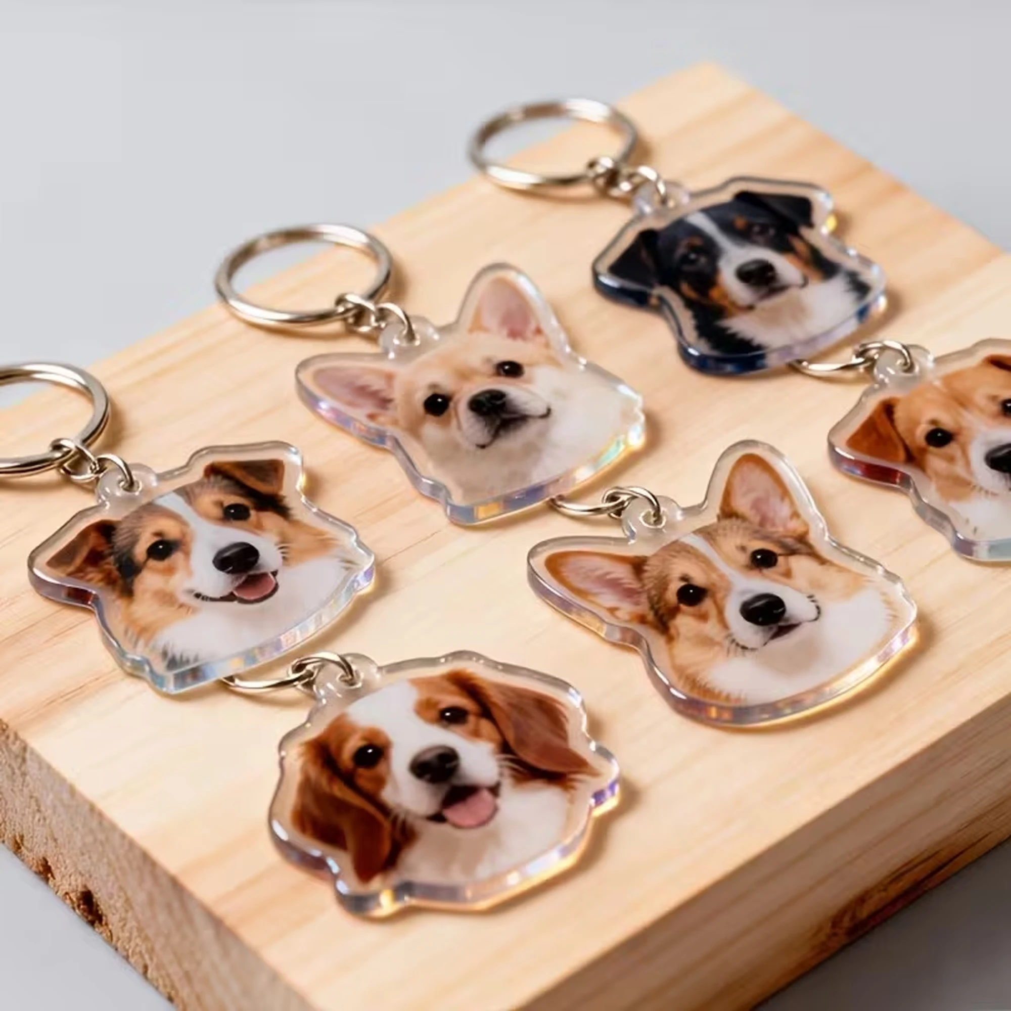 Personalized Keychain Pendant with Custom Designs of Your Beloved Pets, Such as Cats and Dogs. These Acrylic Pendants Are a Precious Keepsake for Pet Owners and Are an Ideal Decoration for Bags.