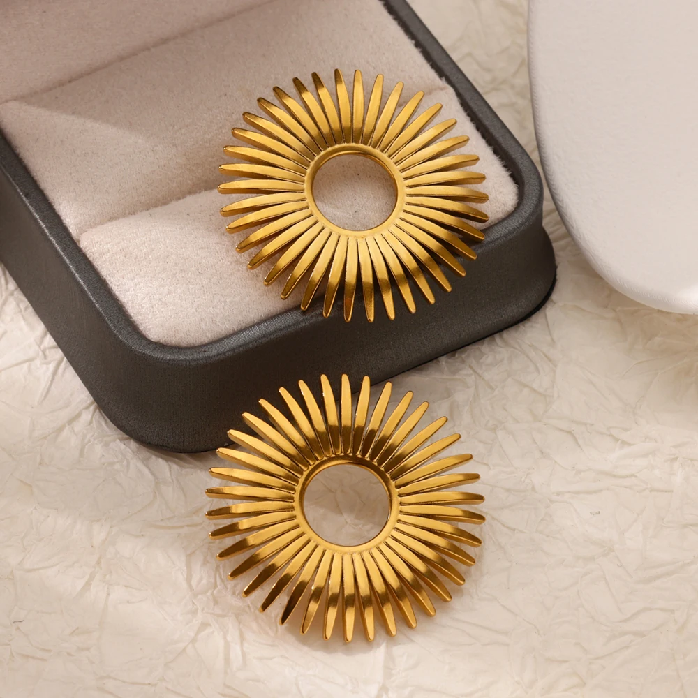 

Hollow Sun Flower Earrings for Women Stainless Steel Gold Color Gometric Stud Earrings 2025 Trend Piercing Wedding Jewelry Gift